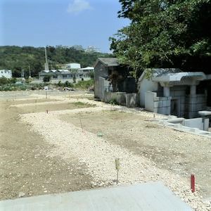 墓を建てる前の墓地